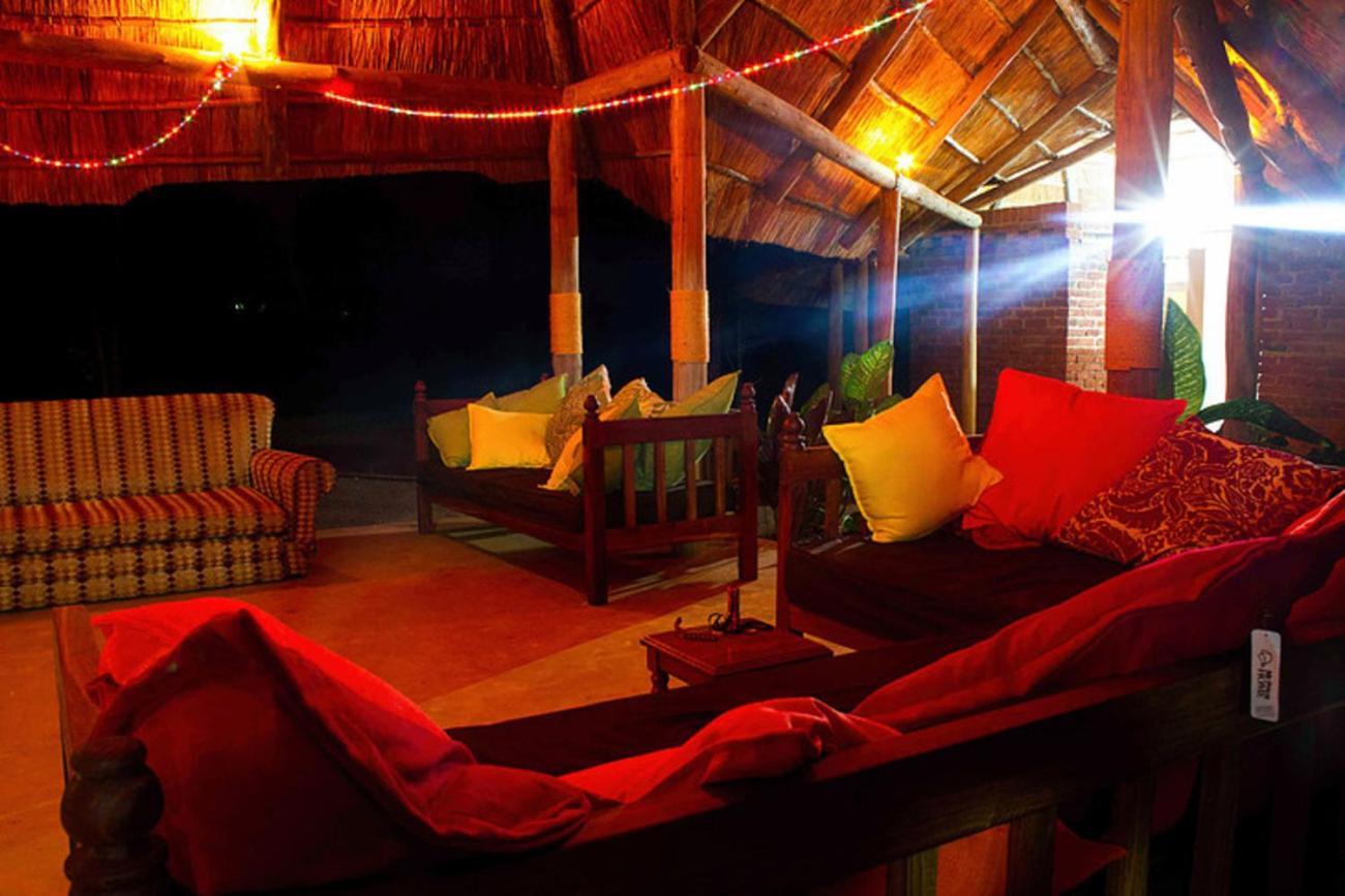 Simbamwenni Lodge And Camping Morogoro ภายนอก รูปภาพ